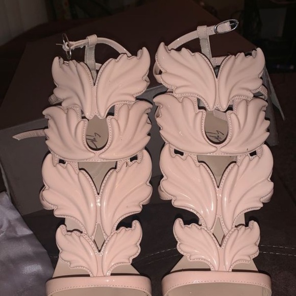 Giuseppe Zanotti Coline Cruel Wing High Heels - Picture 3 of 7